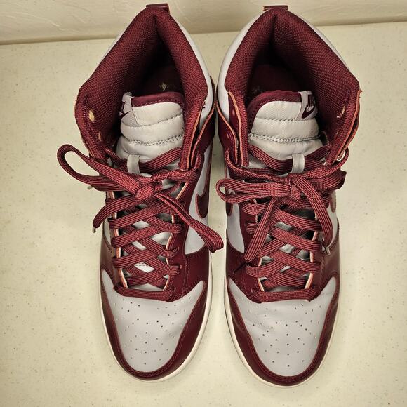 Nike Dunk High Retro Team Red White DD1399-600 Size 9.5 Men’s Sneakers - Picture 4 of 7